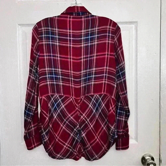 LUCKY BRAND Red Split Back Plaid Button Down Flannel Top | size small - Picture 4 of 9